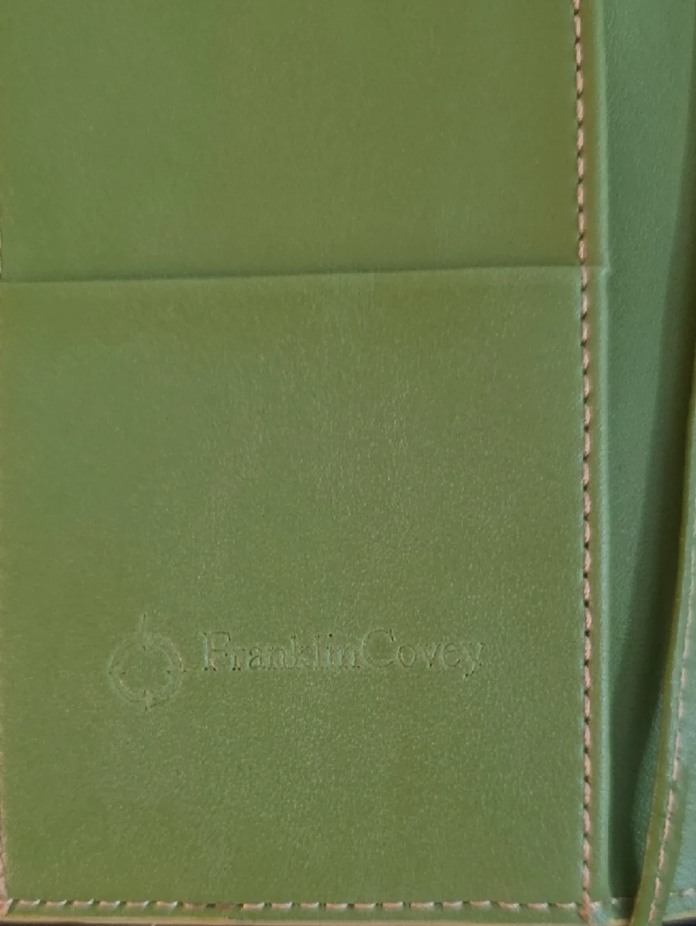 Franklin Covey Green Leather Travel Wallet